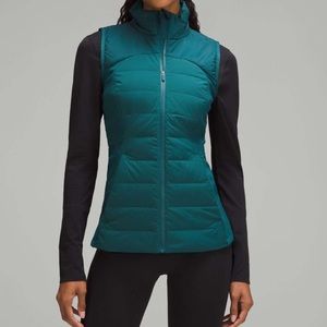 401. Lululemon Down for it All best size 4 in storm